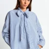 Bluse Mit Bindekragen