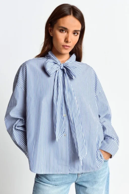 Bluse Mit Bindekragen