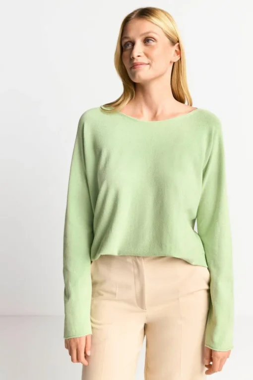 Nahtloser Strickpullover