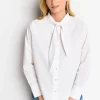 Weiße Bluse Mit Bindekragen
